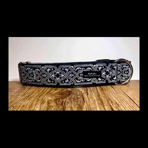 NWOT Medium Ribbon Dog Collar